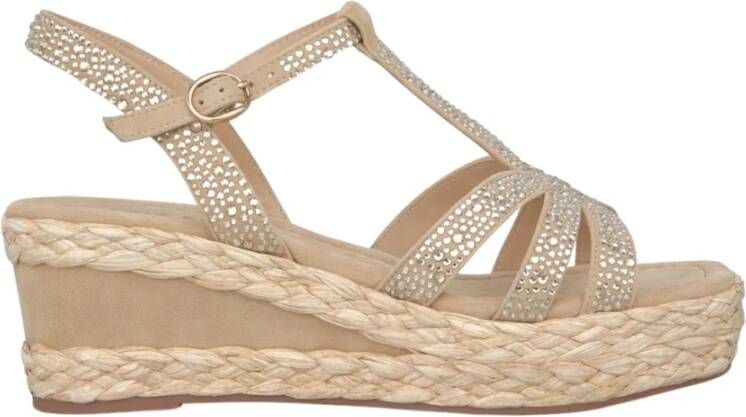 Alma en Pena Gevlochten Sleehak Sandalen met Versieringen Beige Dames