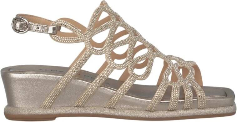 Alma en Pena Gouden Sandalen Elegant Comfortabel Voetbed Beige Dames