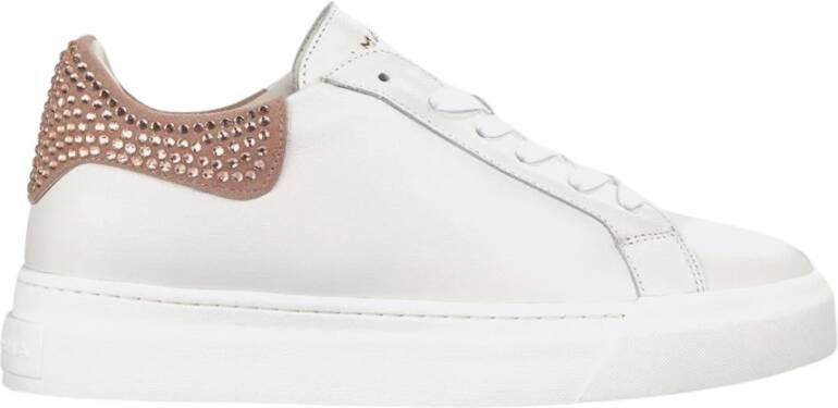 Alma en Pena Leren sneaker met strass detail White Dames