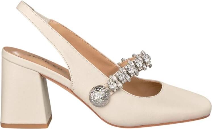 Alma en Pena Vierkante hak damesschoenen met strass detail White Dames