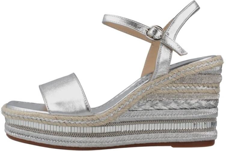 Alma en Pena Rhinestone Wedge Sandaal met Gevlochten Detail Gray Dames