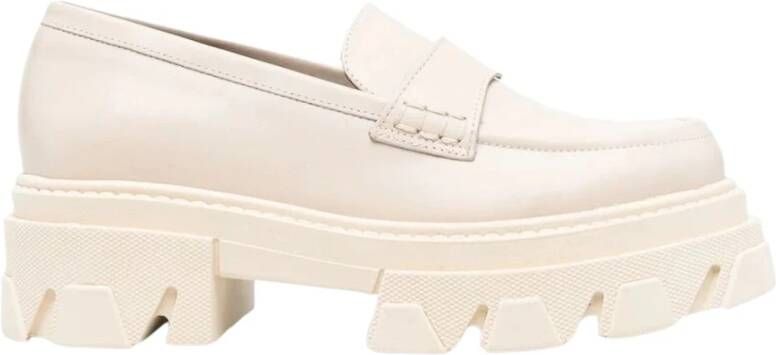 ALOHAS Cream Leather Loafers Trailblazer Style Beige Dames