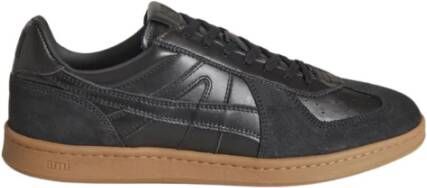 Ami Paris Zwarte Leren Sneakers met Logo Patch Black