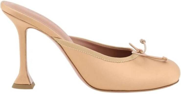 Amina Muaddi Leren Pumps met Geometrische Hak en Strik Beige Dames