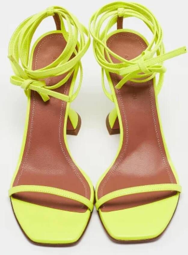 Amina Muaddi Pre-owned Leather sandals Green Dames