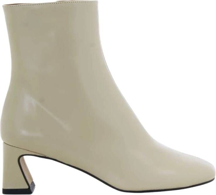 Angel Alarcon Beige Damesschoenen Beige Dames