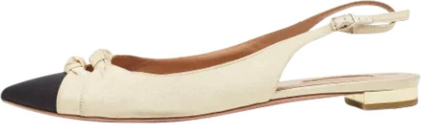 Aquazzura Pre-owned Fabric flats Beige Dames