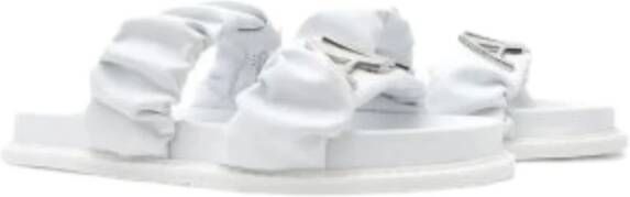Armani Exchange Stijlvolle Slippers voor Dagelijks Comfort White Dames