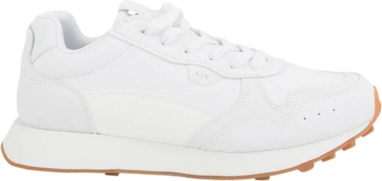 Armani Exchange Witte Sneakers voor een stijlvolle look White Dames