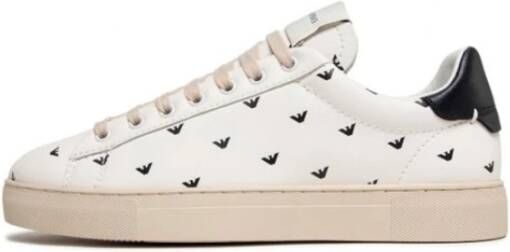 Emporio Armani Sneakers van leer met all-over logo