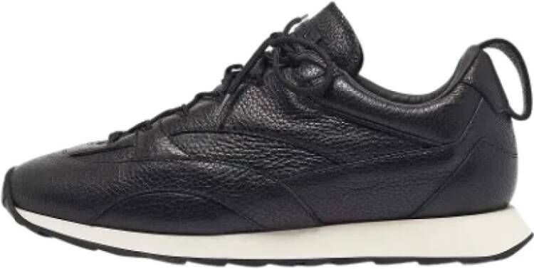 Armani Pre-owned Leather sneakers Black Heren