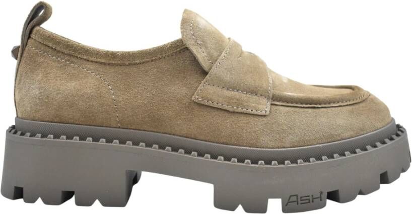 Ash Platte schoenen met donkere studs Beige Dames