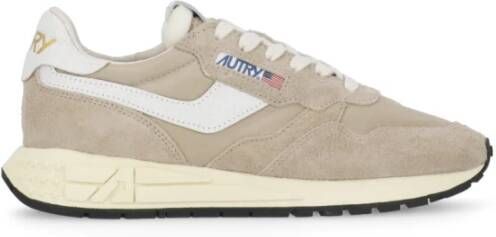 Autry Beige Leren Sneakers met Suède Inzetstukken Beige Dames