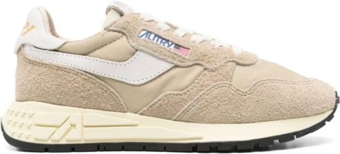 Autry Beige Sneakers voor Vrouwen Beige Dames