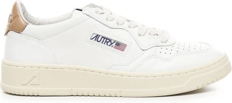 Autry Chunky Sole Sneakers Wit Kameel White Dames