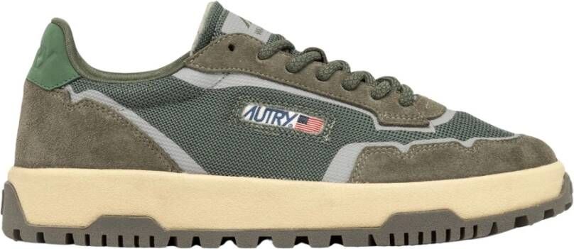 Autry Groene canvas golfsneakers revolutioneren stedelijke stijl Green Heren