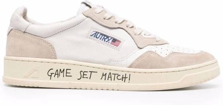 Autry Medalist Sneakers Wit Leer met Geperforeerde Neus White Heren