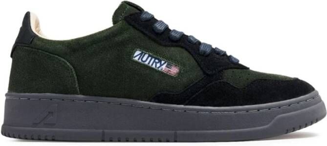 Autry Groene leren sneakers met geperforeerde neus Green Heren