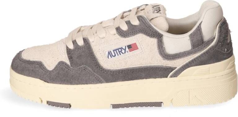 Autry Klassieke lage sneaker met micro-geperforeerde neus Multicolor Heren