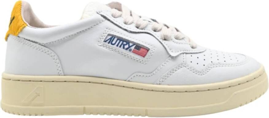 Autry Lage Dames Leer Pony Sneakers Wit Mosterd White Dames