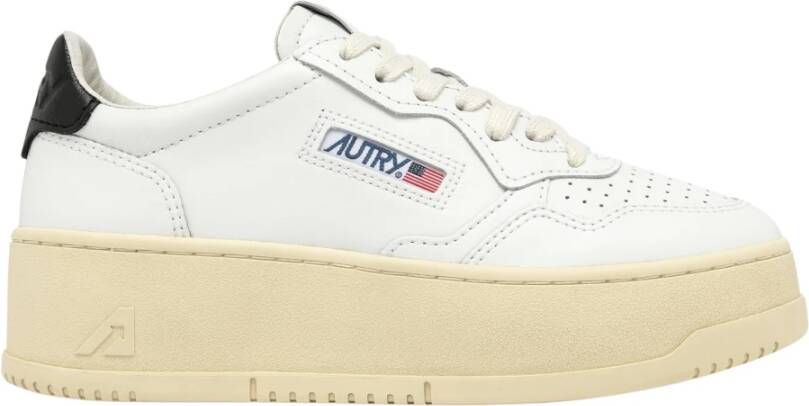 Autry Lage Platform Sneaker met Warme Voering White Dames