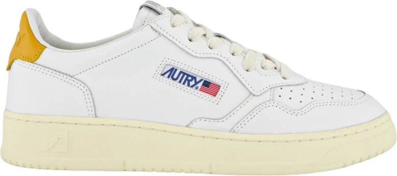 Autry Lage Leren Sneakers Gele Inzet White Heren