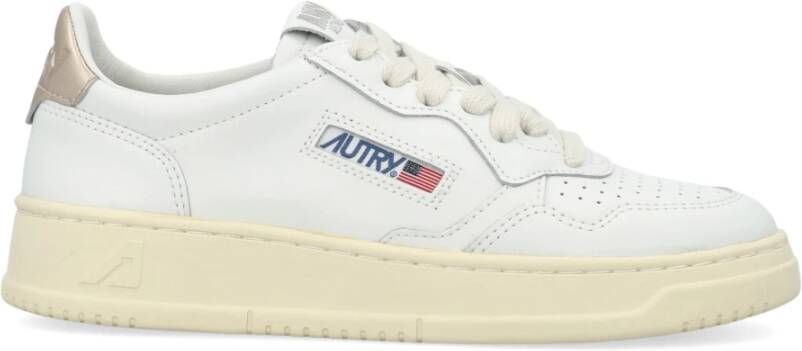 Autry Lage Leren Sneakers met Geborduurde Patch White Dames