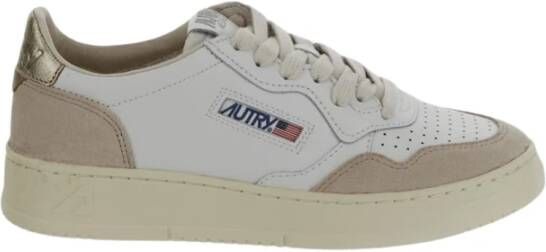 Autry Witte Gouden Sneakers met Geperforeerde Details White Dames