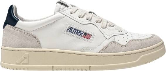 Autry Blauwe Suède Sneakers Trendy Seizoen Multicolor Heren