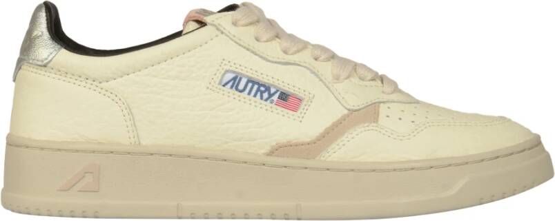 Autry Lage Medalist Sneakers voor Vrouwen Beige Dames