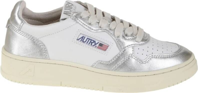 Autry Kleurrijke Leren Sneaker met Reflecterend Label Gray Dames