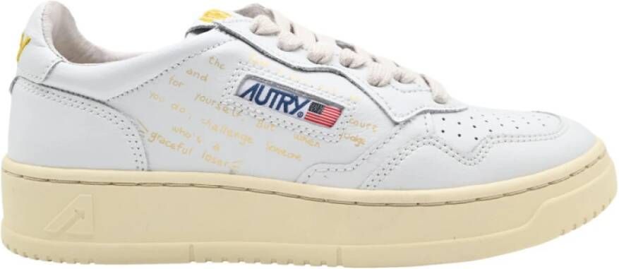 Autry Lage Witte Leren Sneakers White Dames