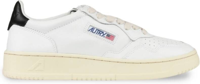 Autry Lage Zwarte Tab Schoenen in Wht Black White Dames