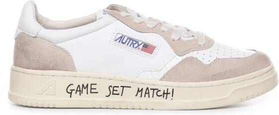 Autry Medalist Sneakers Wit Leer met Geperforeerde Neus White Heren