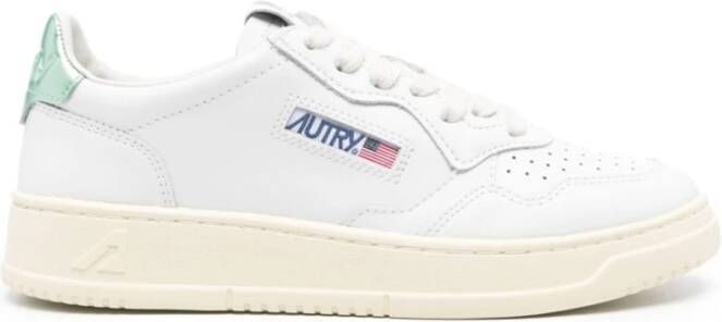 Autry Witte Leren Sneakers met Gelaagde Inzetstukken White Dames