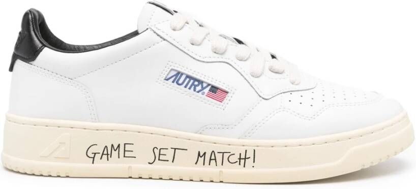 Autry Moderne Tennisgeïnspireerde Sneakers White Heren