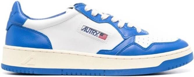 Autry Lage Leren Sneakers in Vintage Stijl Prins Blauw Multicolor Dames