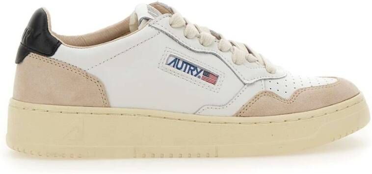 Autry Stijlvolle Sneakers voor Dagelijks Gebruik Beige Dames