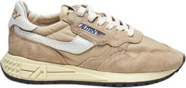 Autry Stijlvolle Sneakers voor Dagelijks Gebruik Beige Dames