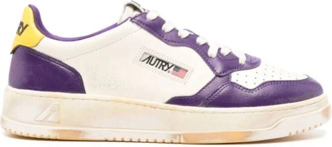 Autry Vintage Witte Sneakers Geel Paarse Rand Purple Heren