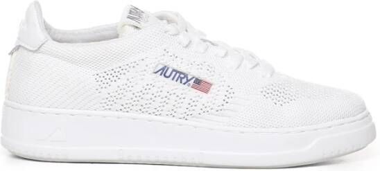 Autry Witte Geperforeerde Stof Sneakers White Dames