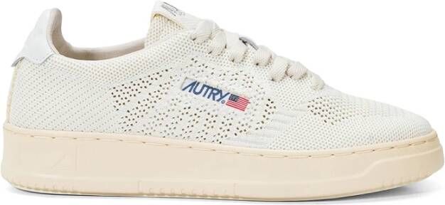 Autry Witte geperforeerde stoffen sneakers White Dames