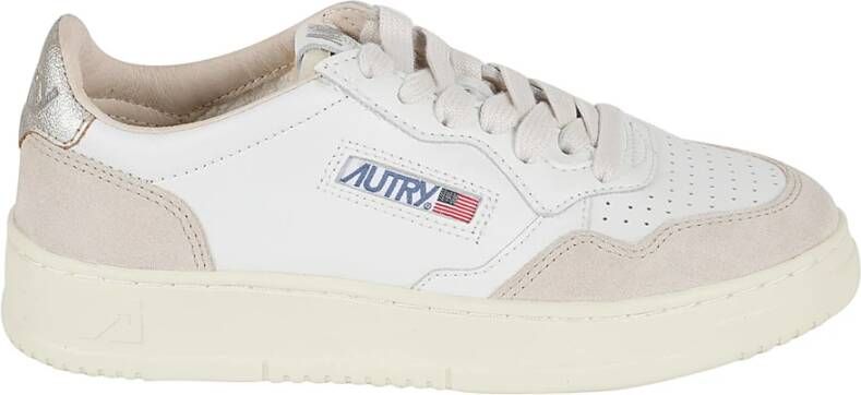 Autry Witte Gouden Sneakers met Geperforeerde Details White Dames