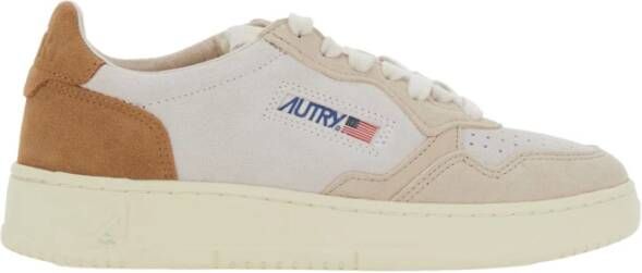 Autry Witte lage sneakers met logodetail Multicolor Dames