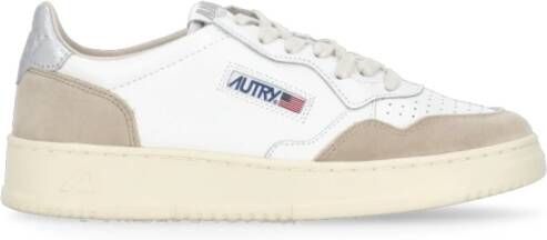 Autry Witte Leren Sneakers met Contrasterende Details White Dames