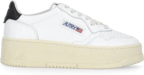 Autry Witte Leren Sneakers met Geperforeerde Details White Dames