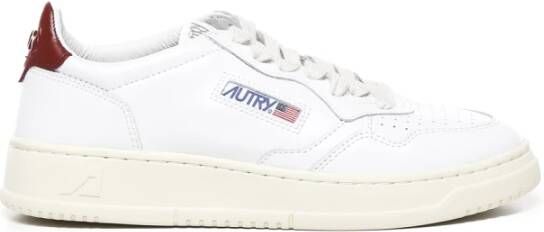 Autry Witte Leren Sneakers met Geperforeerde Tip White Heren