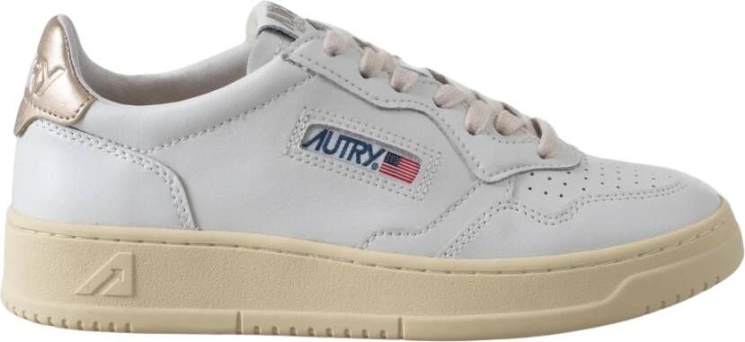 Autry Witte leren sneakers met gouden detail White Dames