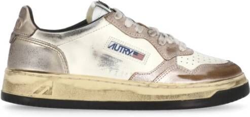 Autry Witte Leren Sneakers met Logodetail White Dames