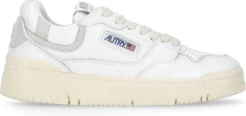 Autry Witte Leren Sneakers met Logodetails White Dames